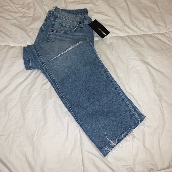 BRAND NEW!!!! Size 7 Boyfriend jeans - Picture 2 of 2